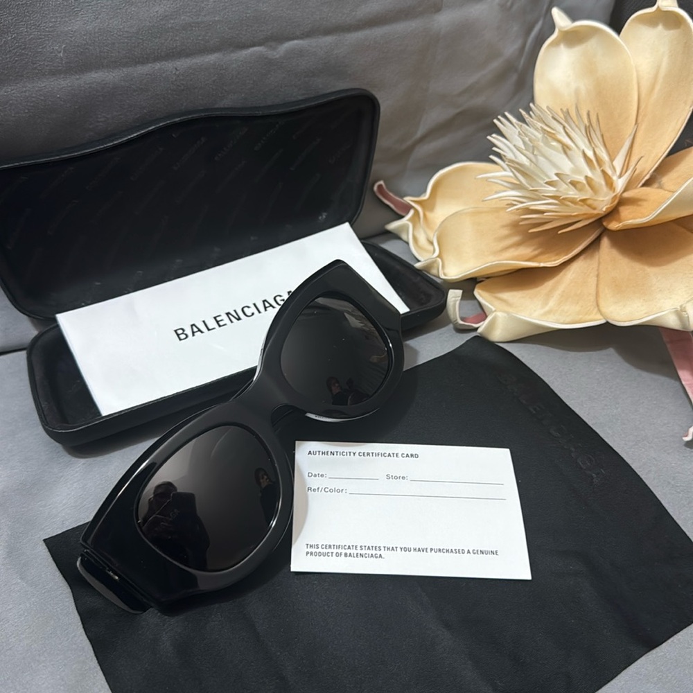 Brand new authentic Belenciaga never used
